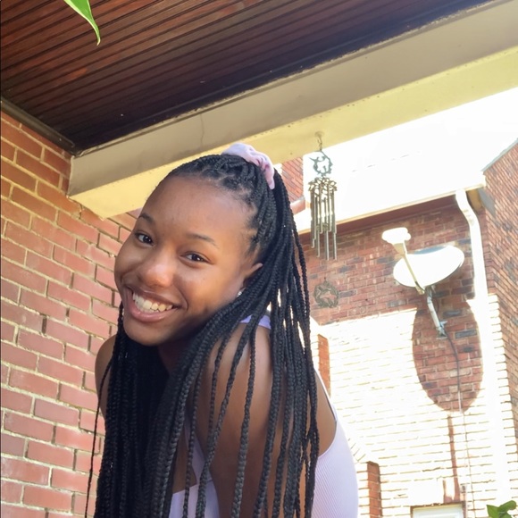 Meet your Posher, Kasey - Picture 1 of 1